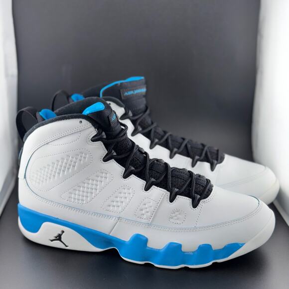 Jordan 9 Retro Powder Blue (2024) - Picture 1 of 5